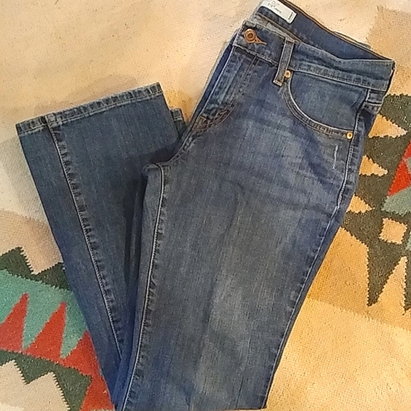 Levi's Jeans - Picture 3 of 10